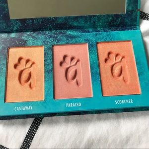 Blush trio